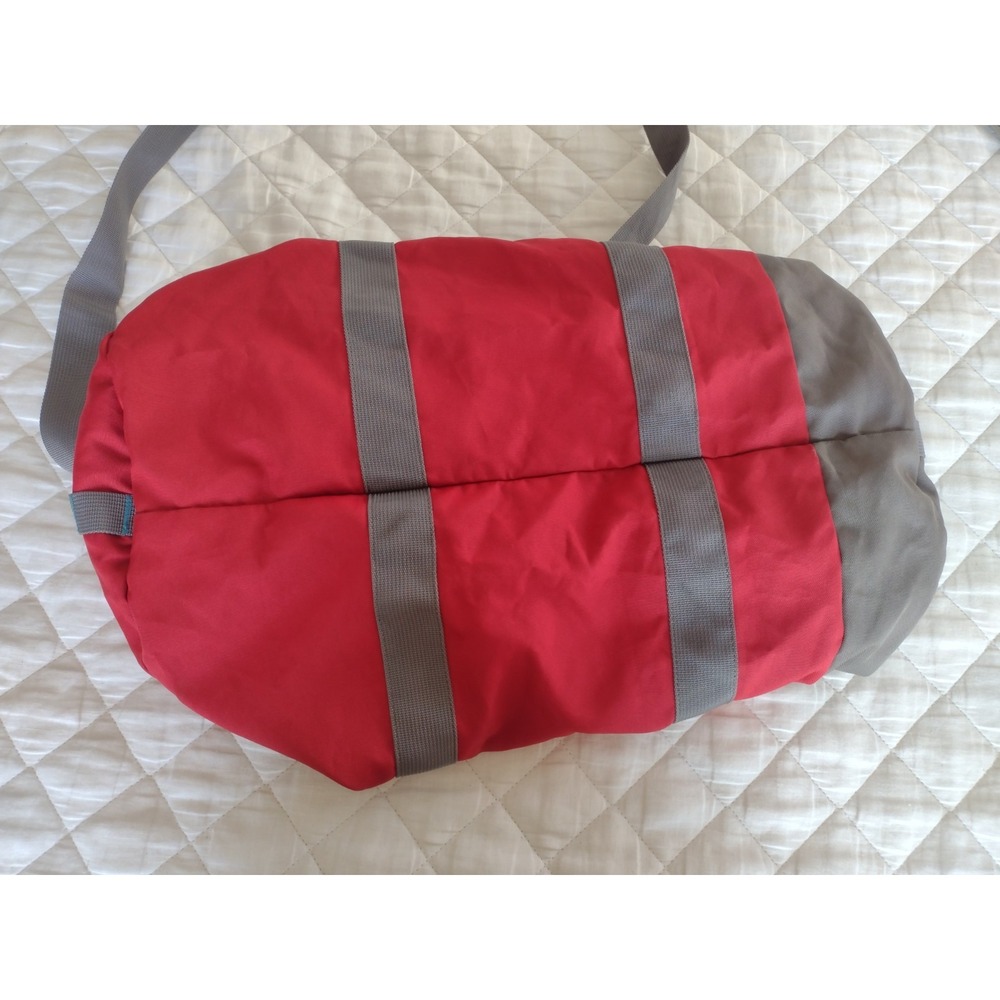 REI CO-OP Roadtripper Small 40L Duffel Bag Red Travel Gear Luggage Strap Outdoor - Picture 5 of 7